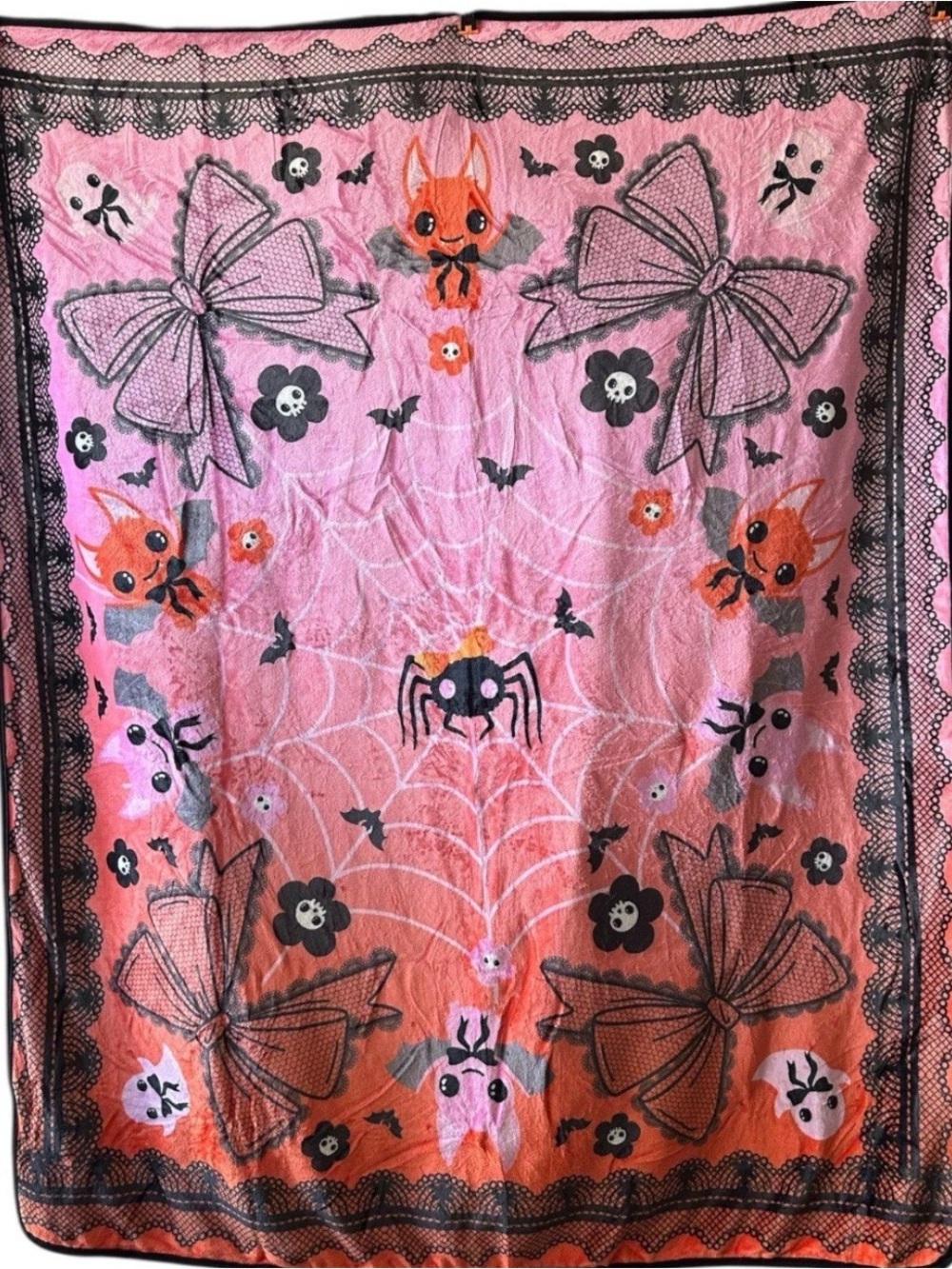 Pinkoween Halloween Plush Throw Blanket 50x60 Bats Bows Spider Web Pink New